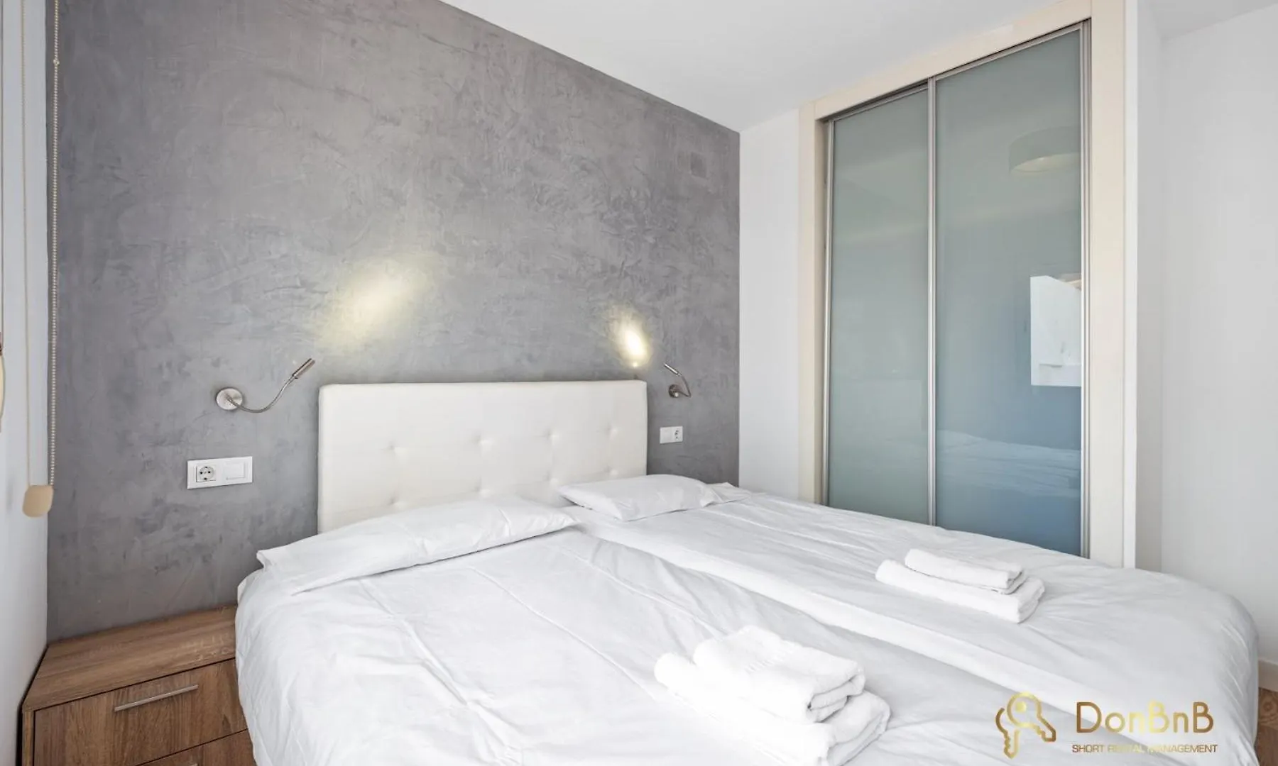 Penthouse In The Heart Of Malaga For 6 People Apartment 0*,
